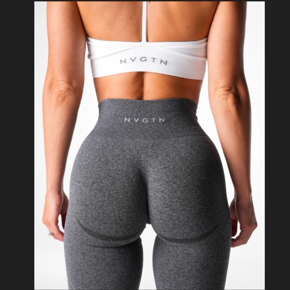 NVGTN Speckled Black contour seamless leggings - size small